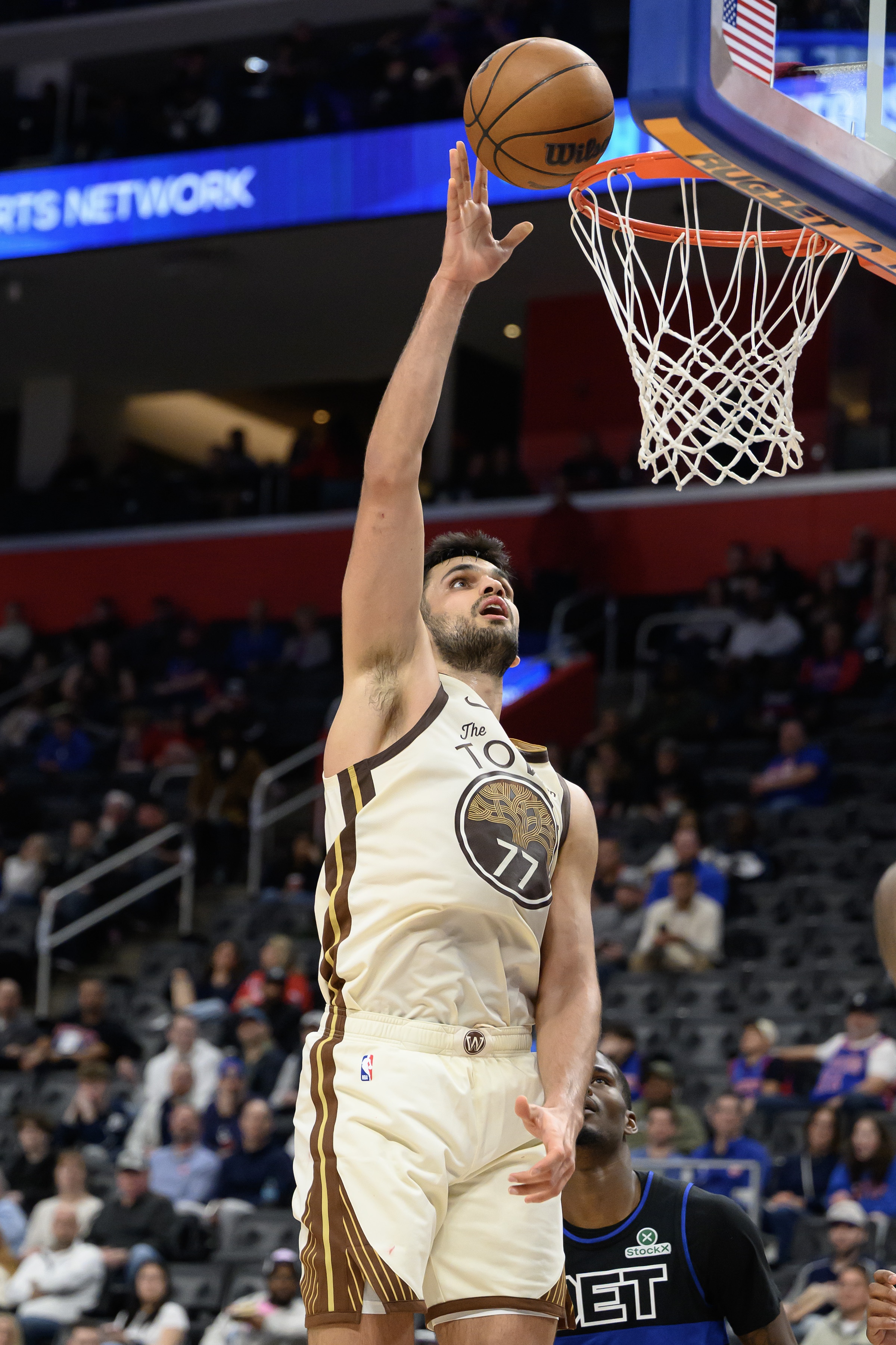 勇士续签尤特赛文 霍福德伤情未明