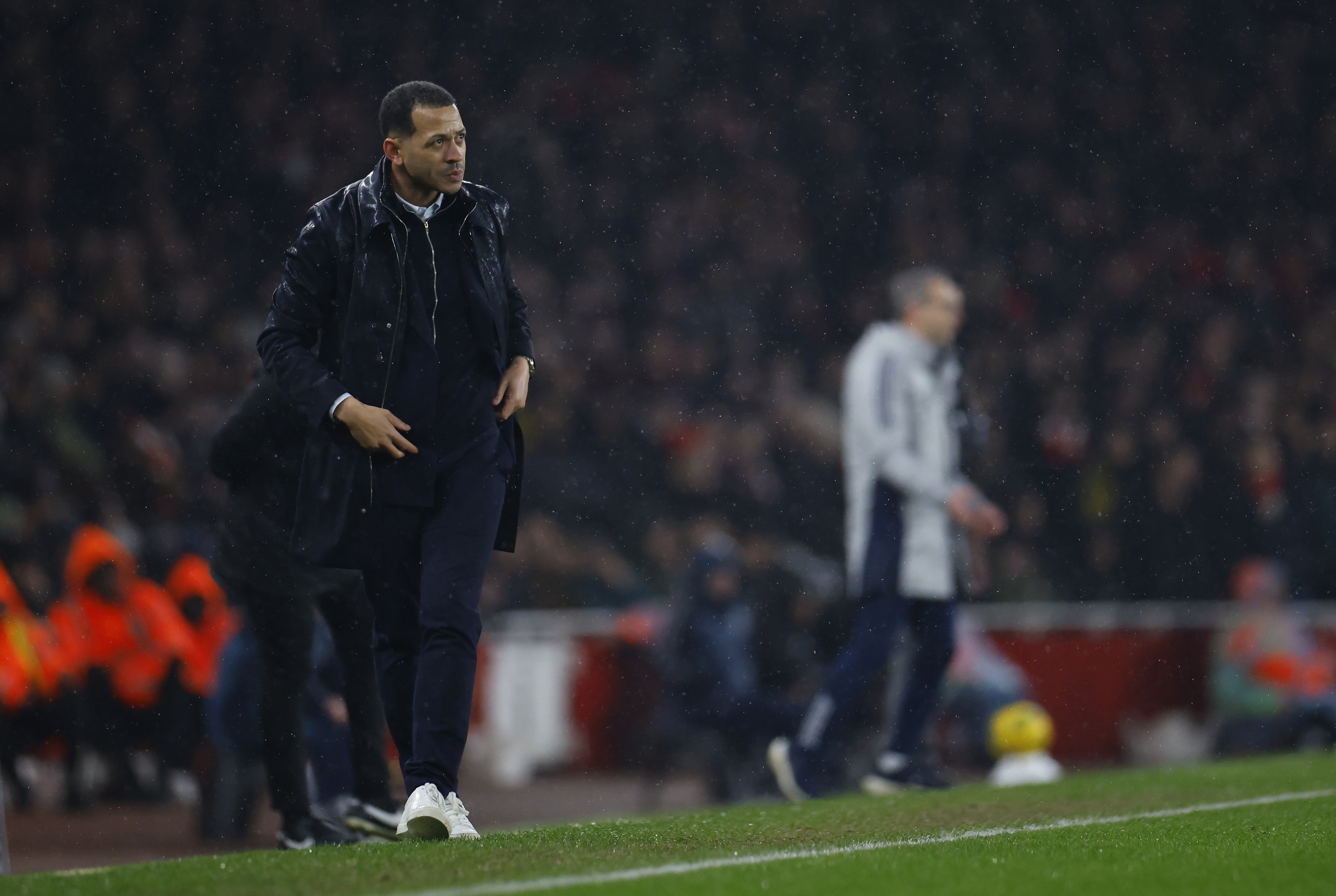 波耶特直指罗塞尼尔用人困境 四连败下医疗团队阴影笼罩蓝军 波耶特直指罗塞尼尔用人困境 四连败下医疗团队阴影笼罩蓝军