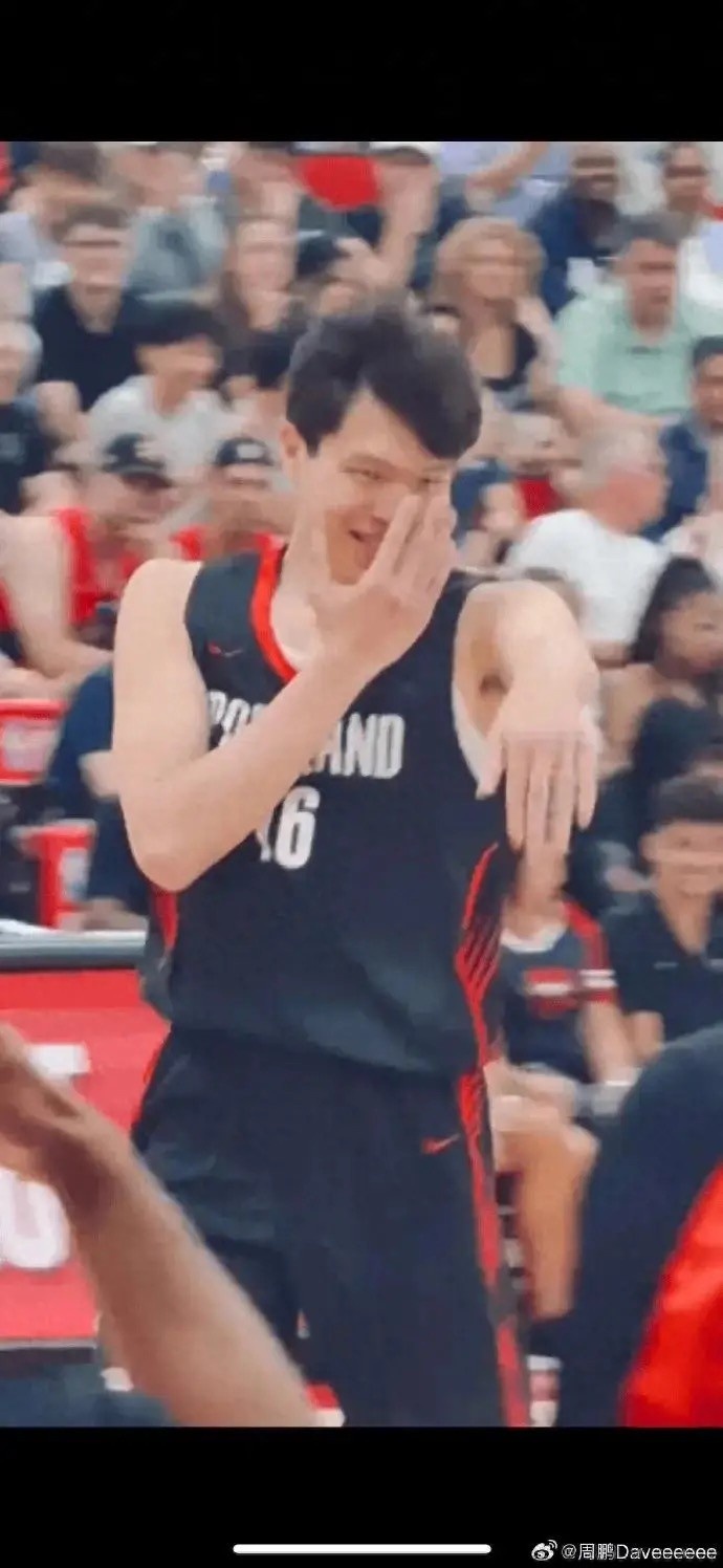 雷霆主场27分屠开拓者取17胜1负 杨瀚森8分4板3助难阻惨败 雷霆主场27分屠开拓者取17胜1负 杨瀚森8分4板3助难阻惨败