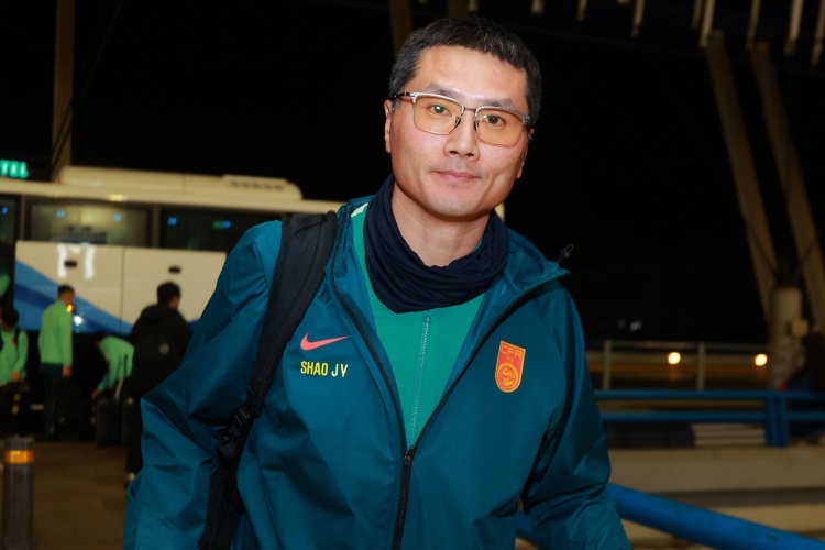 国足战库拉索 邵佳一首秀即遇世界杯正赛队