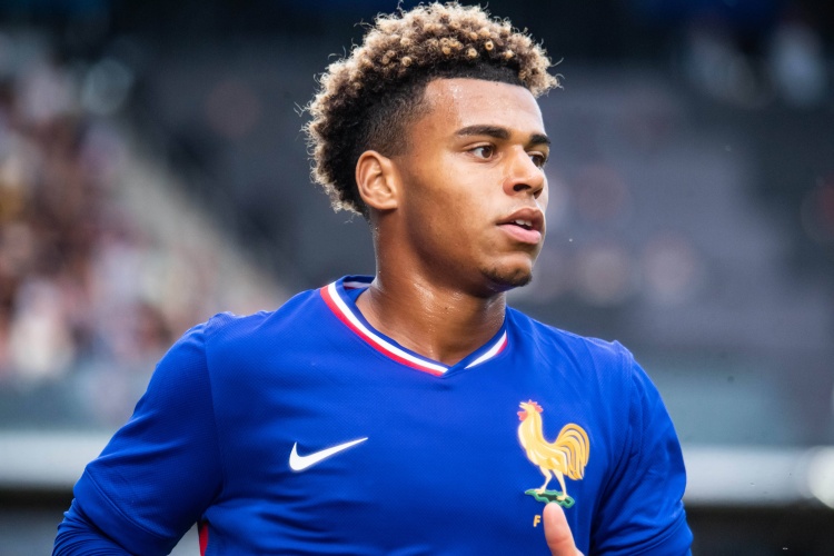 杜埃背部疼痛出战成疑 德尚轮换计划再受阻