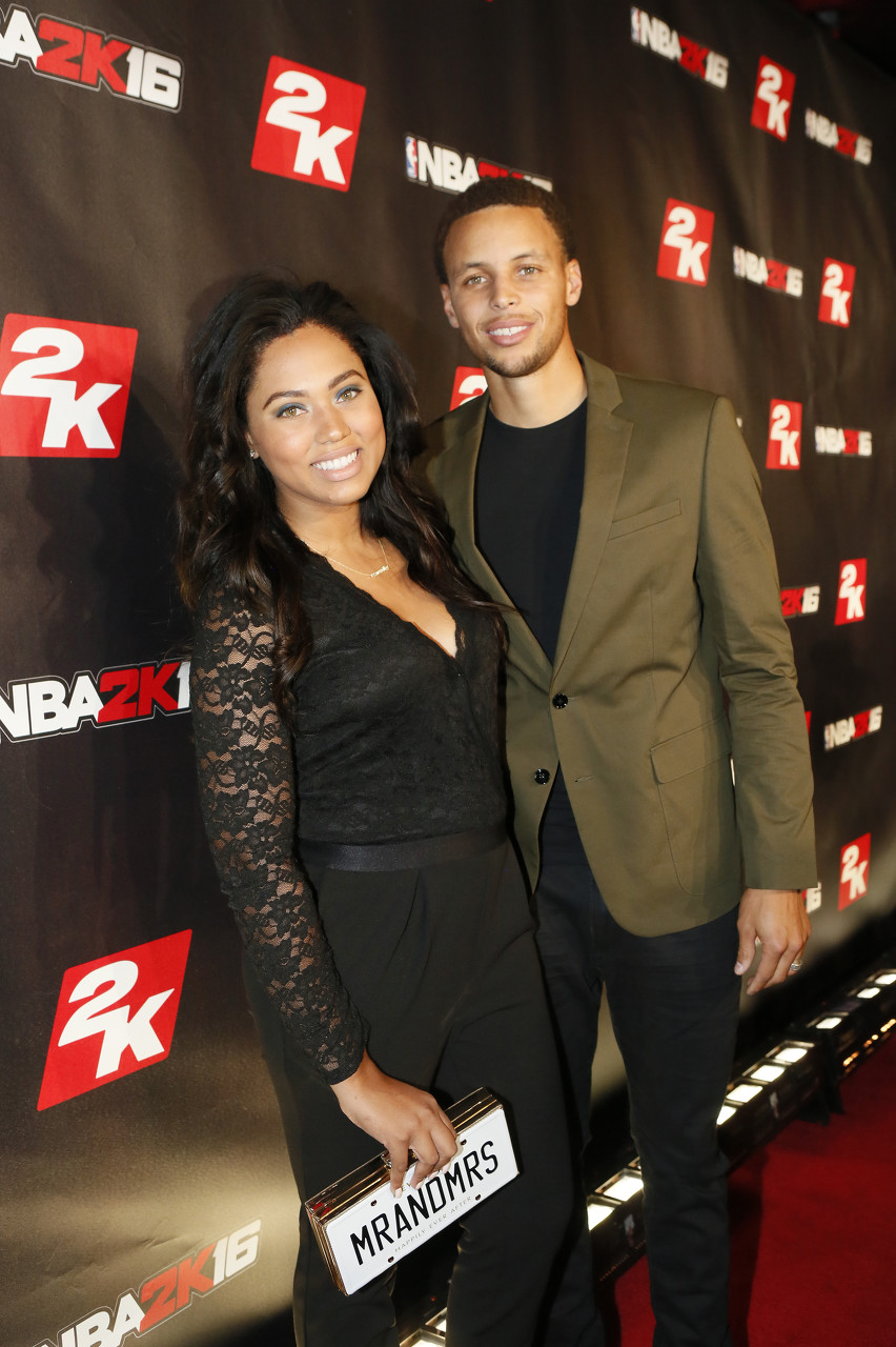 库里谈婚姻哲学：无完美关系 两人不能同时放弃