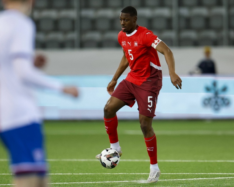 切尔西利物浦考察瑞士U21队长尼亚科西 夏窗预计800万镑 切尔西利物浦考察瑞士U21队长尼亚科西 夏窗预计800万镑