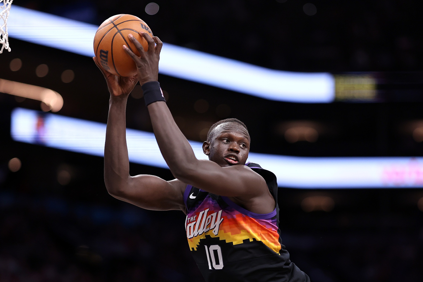 新秀观察:科沃德24分9板4断领衔 克尼佩尔贡献两双 新秀观察:科沃德24分9板4断领衔 克尼佩尔贡献两双