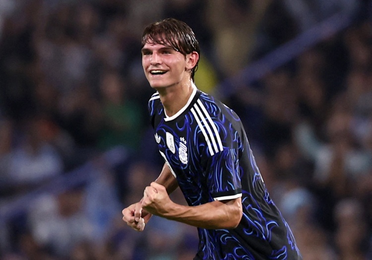 阿根廷友谊赛2-1毛里塔尼亚 帕斯任意球破门 梅西获评5分