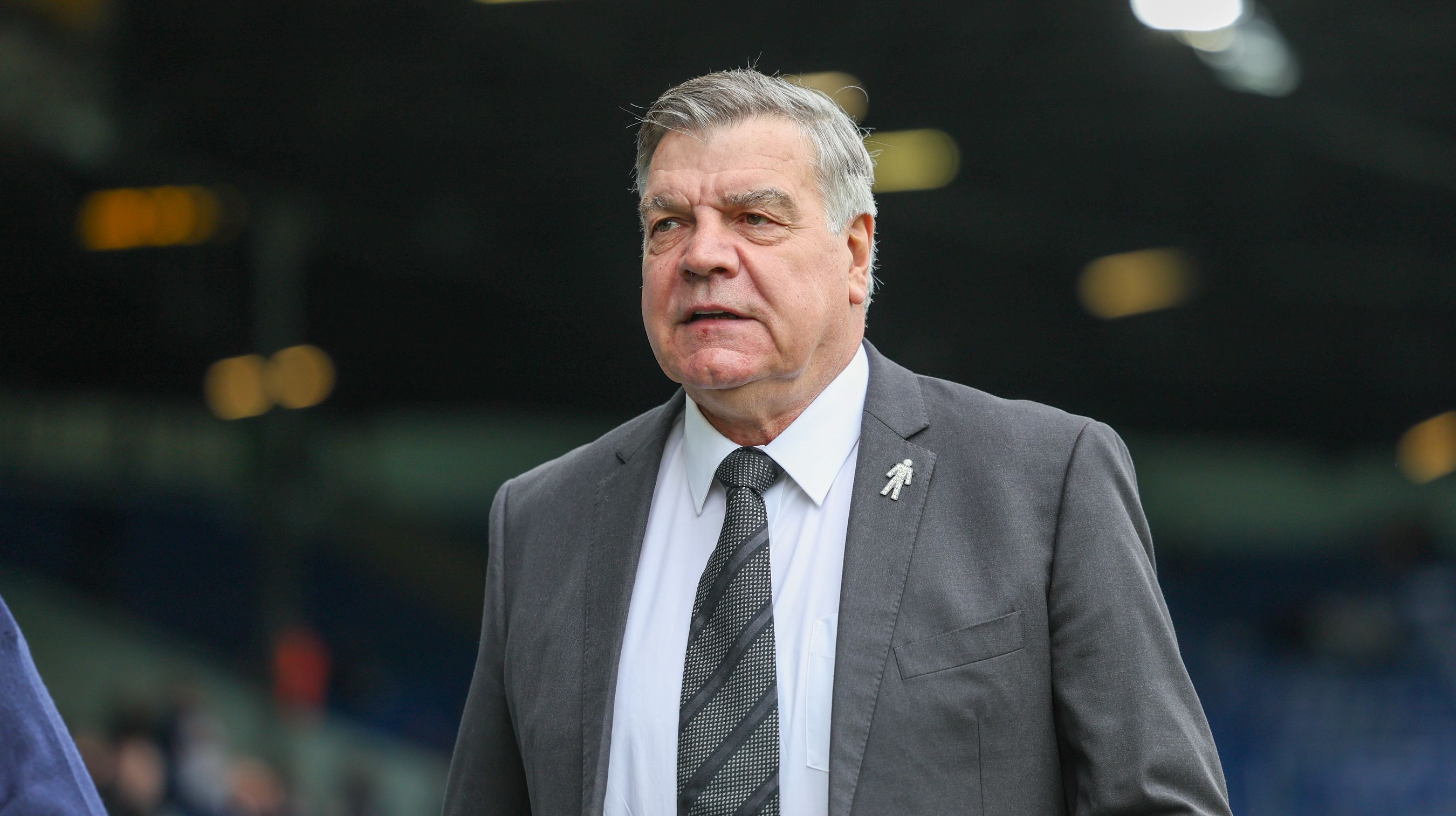 墨菲直言热刺濒临降级 阿勒代斯是方案但非现实选择