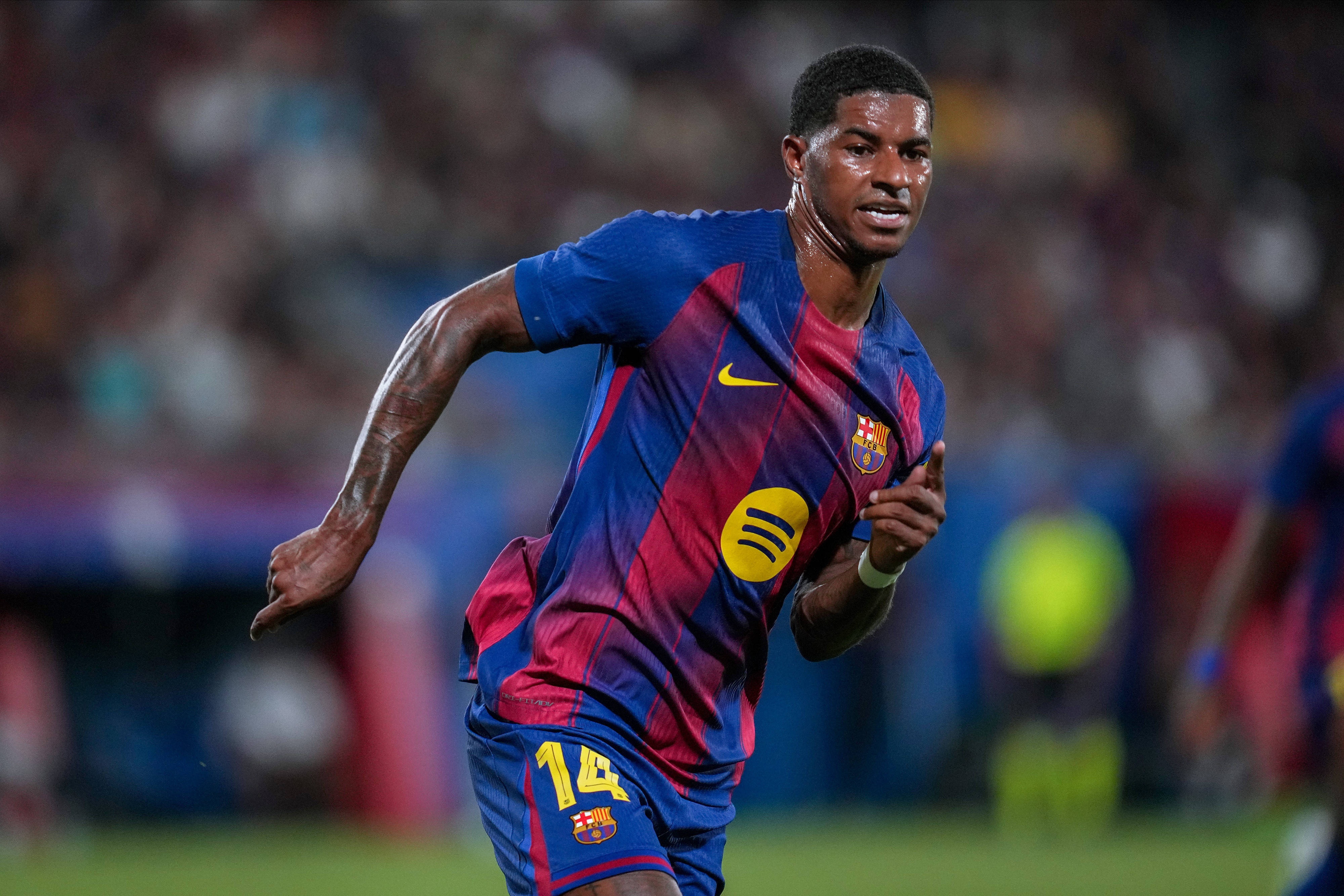 曼联跟队记者澄清：拉什福德买断条款未过期 巴萨需付3000万欧