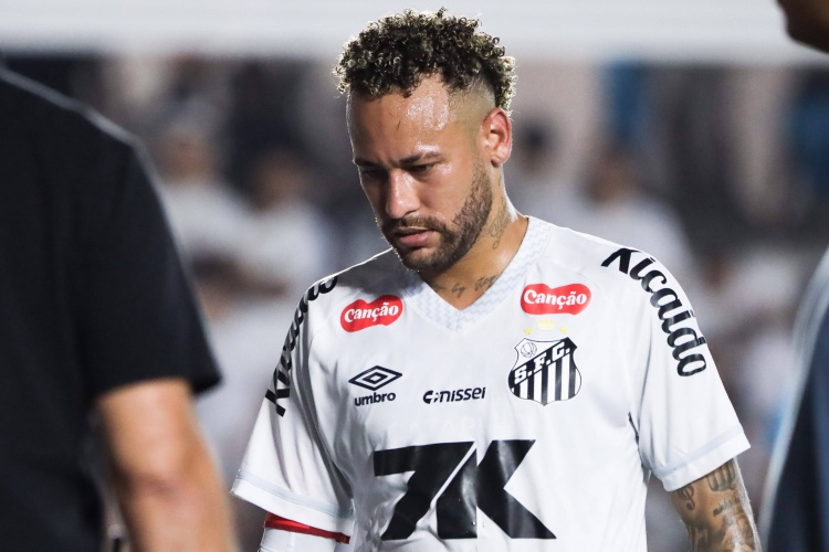 内马尔世界杯前景告急 安切洛蒂坚持100%状态准入原则