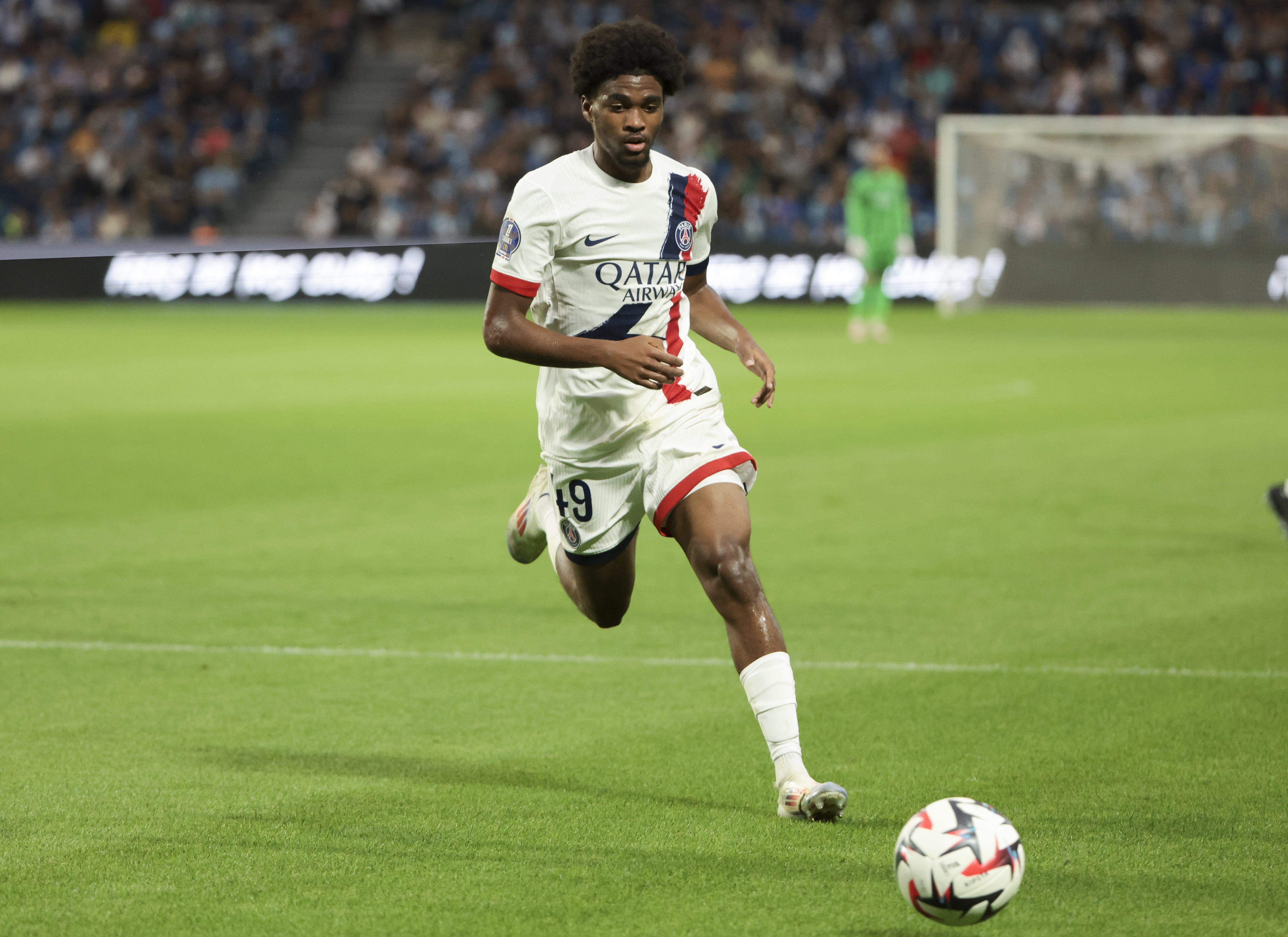 巴黎18岁前锋姆巴耶出场锐减引英超关注 团队否认参观曼城 巴黎18岁前锋姆巴耶出场锐减引英超关注 团队否认参观曼城