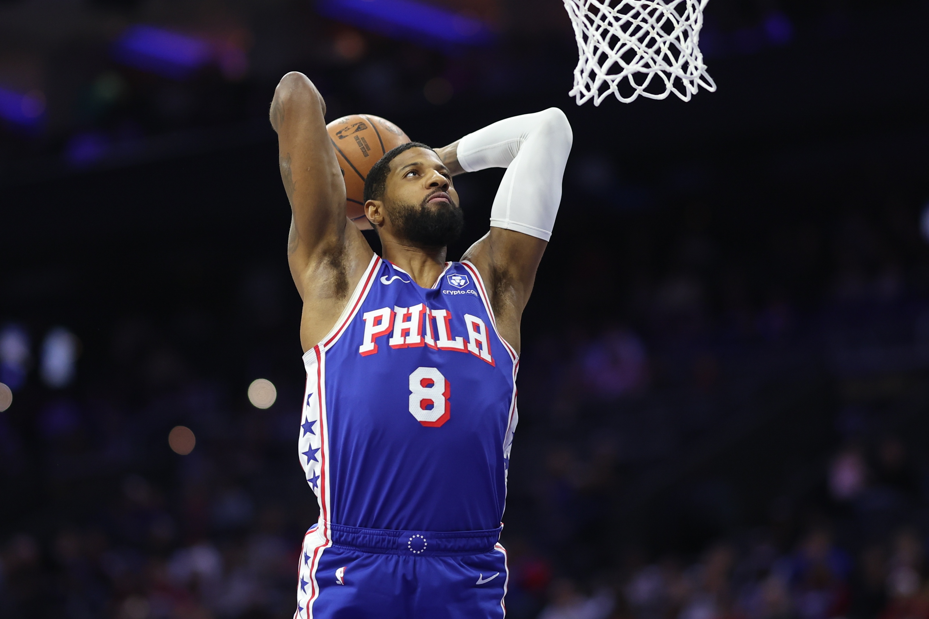 纳斯盛赞乔治领导力与全面进攻 回归后76人3胜1负