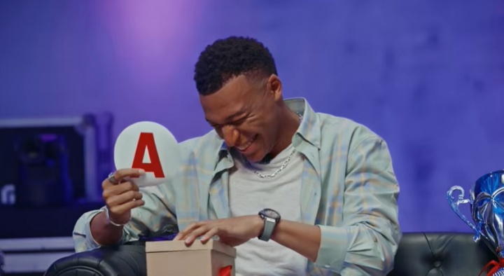 阿什拉夫脱口秀调侃姆巴佩恋情 证实其与西班牙女演员交往