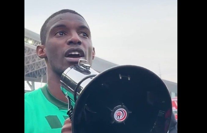 国安客负辽宁法比奥赛后喊话球迷 下周日工体必须拿下成都