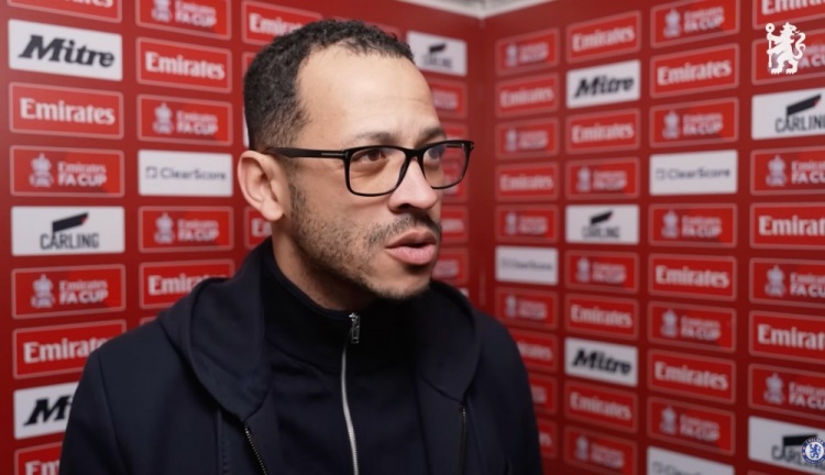 蓝军七弹轰塌维尔港 罗塞尼尔:防守根基释放前场火力 蓝军七弹轰塌维尔港 罗塞尼尔:防守根基释放前场火力