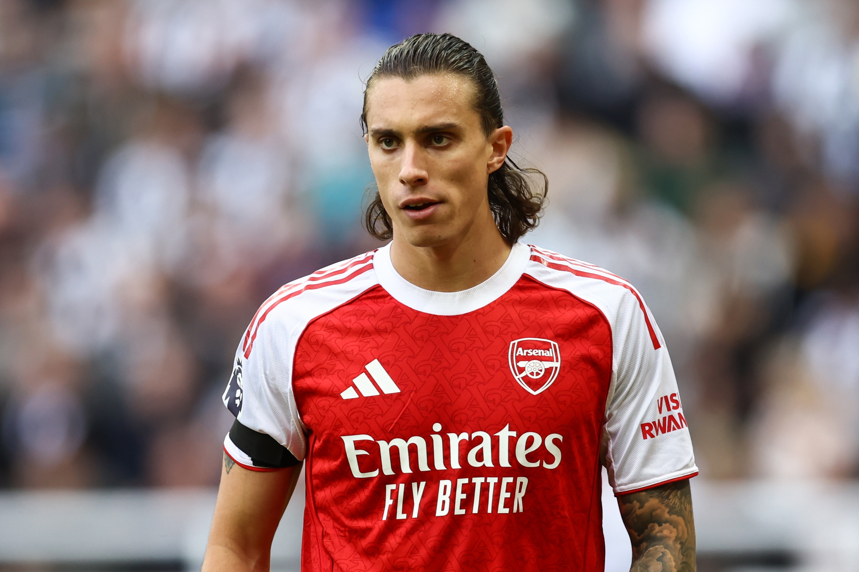 马特拉齐激进建言：弃用萨利巴 卡拉菲奥里应搭档加布里埃尔