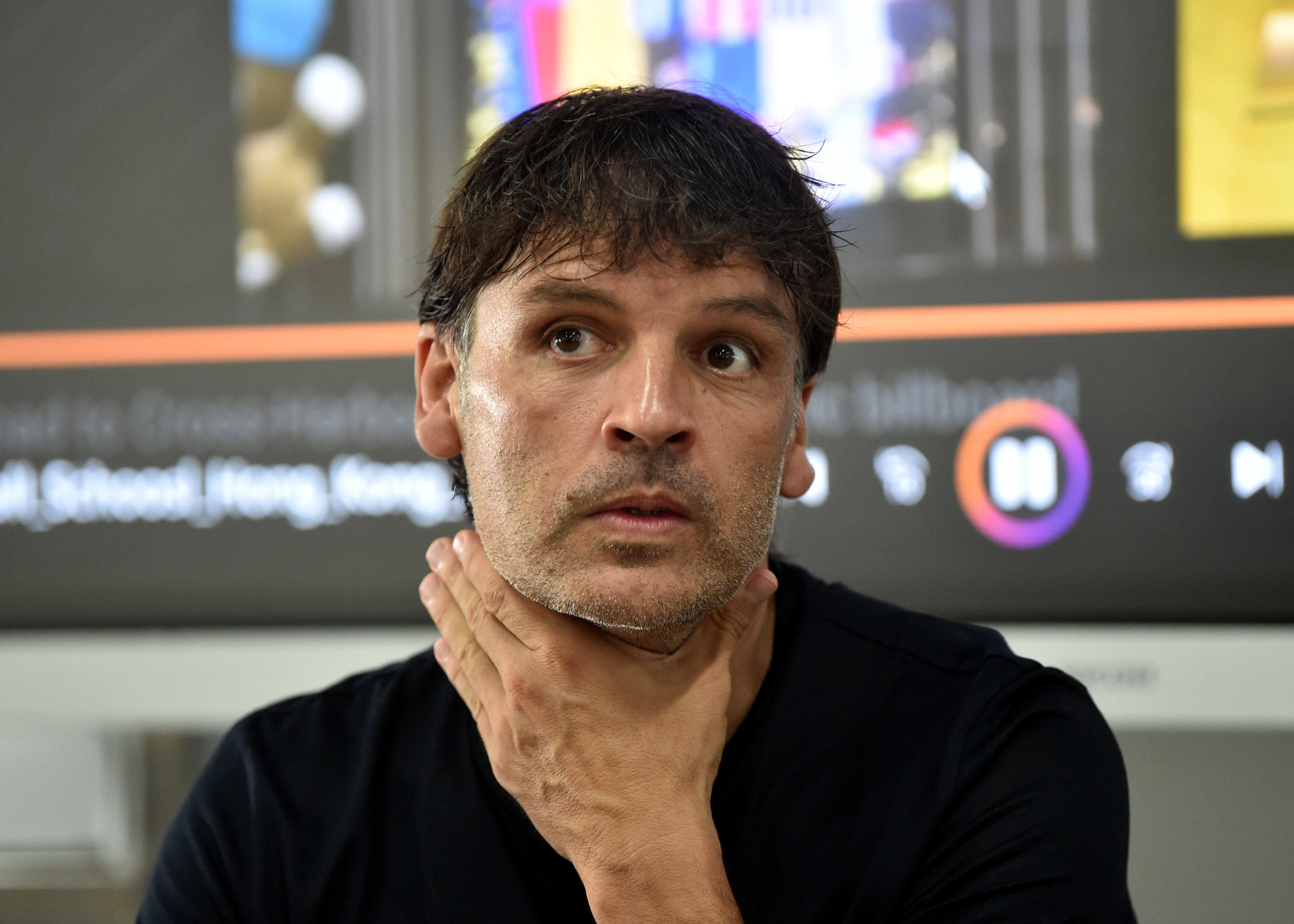 莫伦特斯批皇马轮换阵容失能 称球队为争冠未战至最后一刻