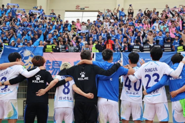 无锡吴钩补时绝杀慈溪 远征军500人创队史纪录 无锡吴钩补时绝杀慈溪 远征军500人创队史纪录