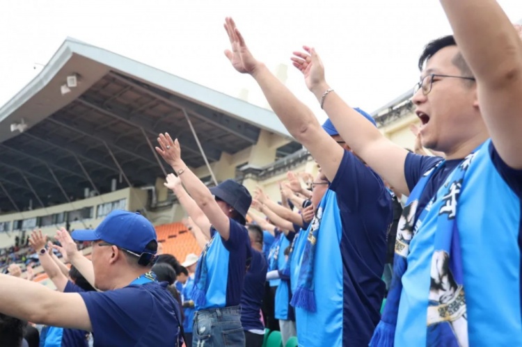 无锡吴钩补时绝杀慈溪 远征军500人创队史纪录 无锡吴钩补时绝杀慈溪 远征军500人创队史纪录