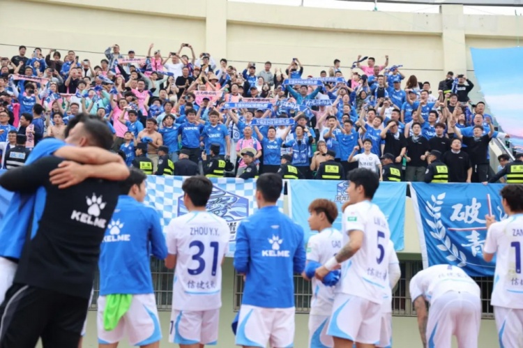 无锡吴钩补时绝杀慈溪 远征军500人创队史纪录 无锡吴钩补时绝杀慈溪 远征军500人创队史纪录