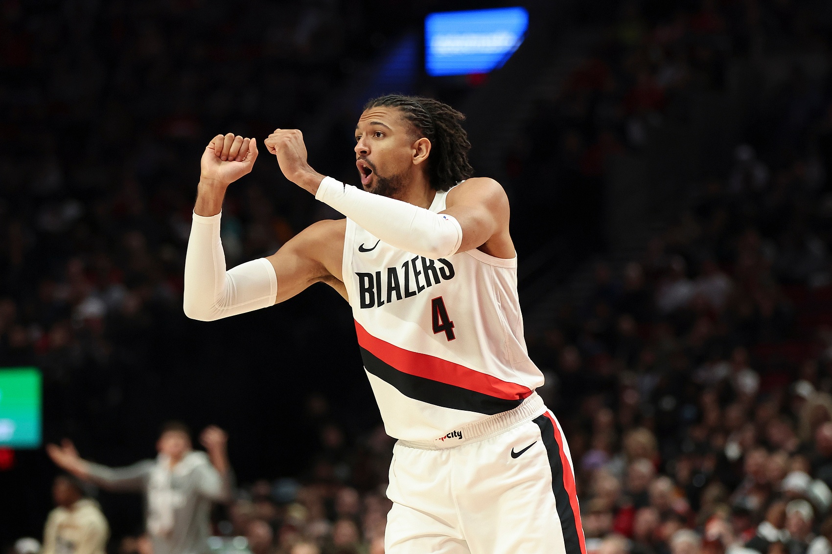 亨德森塞布尔合砍32分难阻开拓者加时负掘金