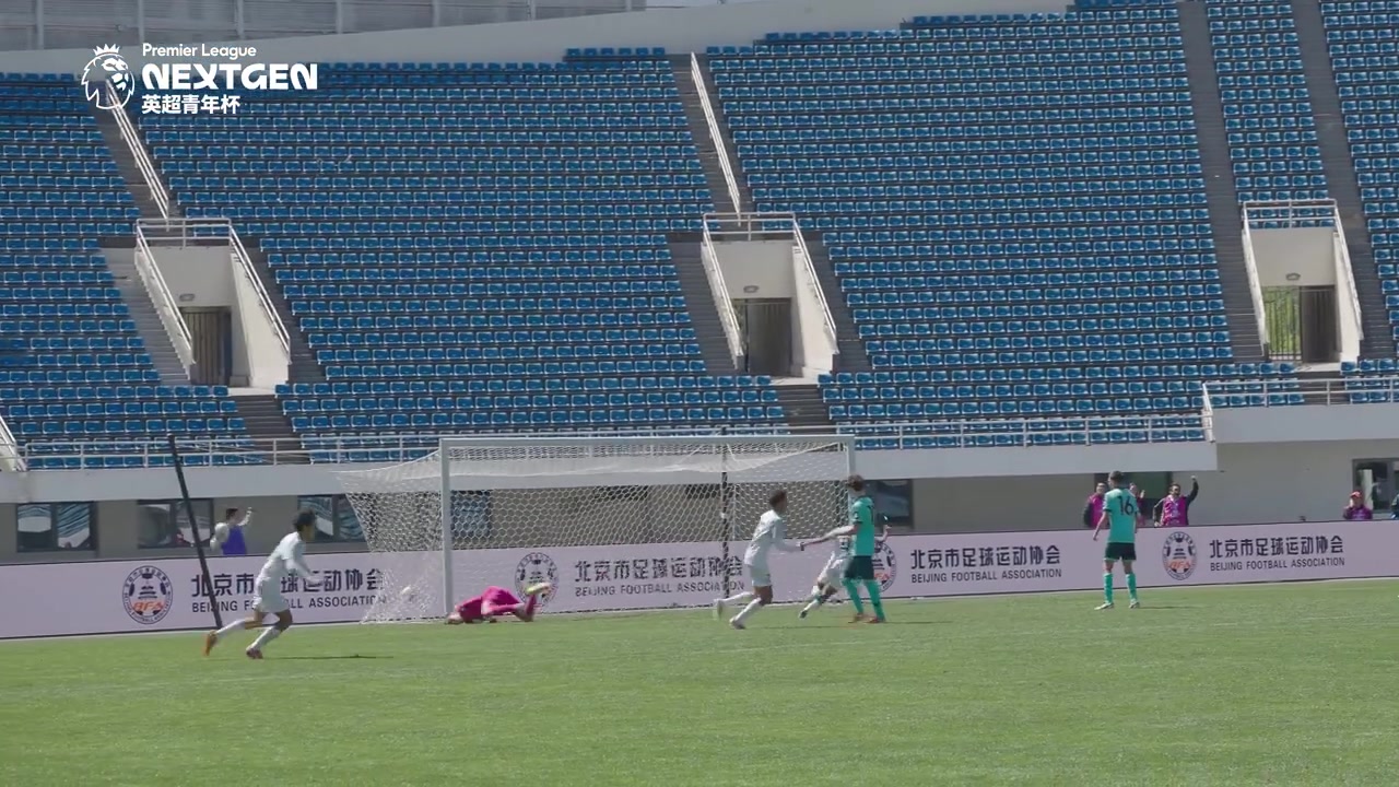 浙江U15世界波绝杀狼队 英超青年杯两连胜领跑B组