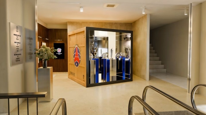 巴黎圣日耳曼东京快闪空间落地 三层沉浸式体验覆盖运动娱乐餐饮