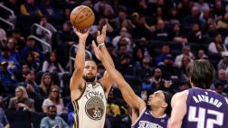 勇士主场险胜国王 梅尔顿21分波杰20分 库里替补17分 勇士主场险胜国王 梅尔顿21分波杰20分 库里替补17分