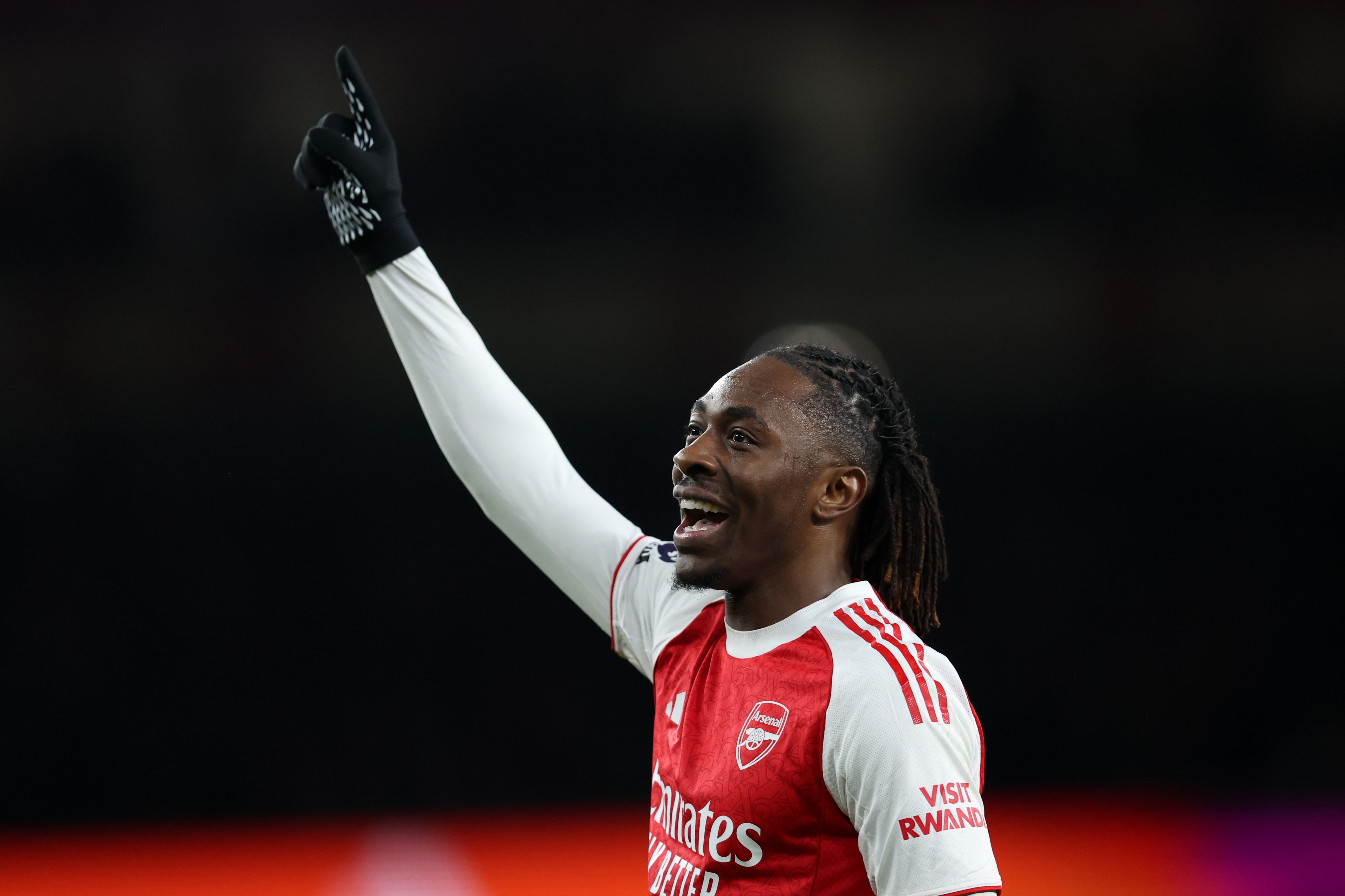 官方：埃泽当选阿森纳三月最佳 出战六场贡献两球