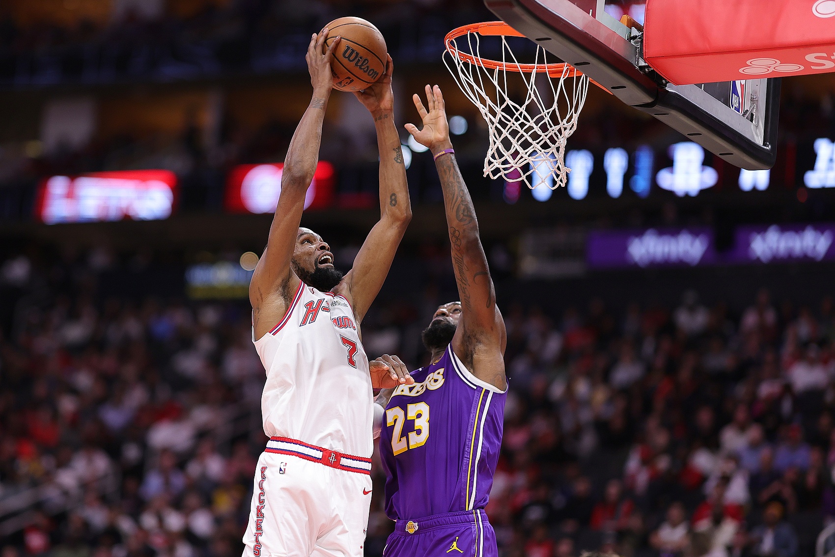 杜兰特第18季总得分破两千 刷新历史纪录