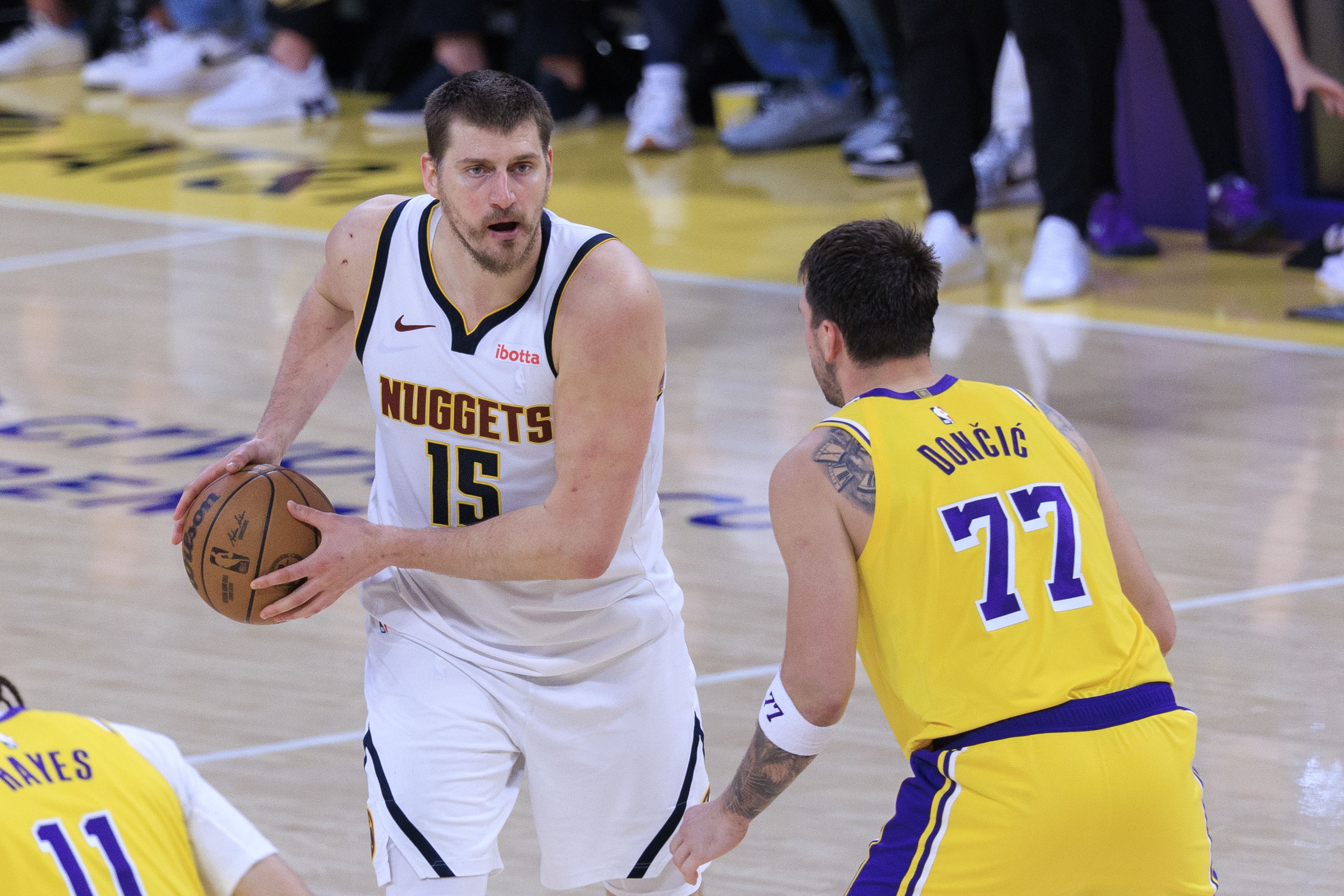 掘金轮休首发引挑对手质疑 阿德尔曼逐一驳斥：卢卡若回归谁想打湖人