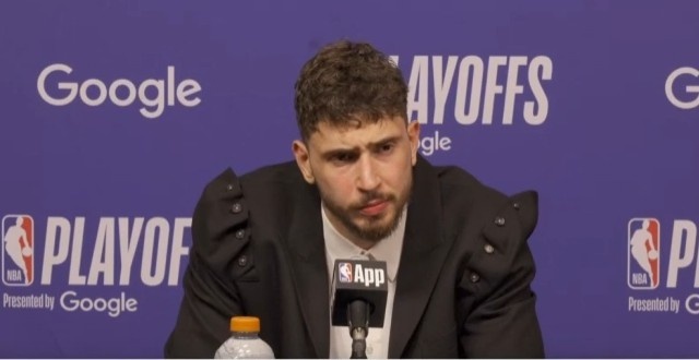 申京：去年1-3落后勇士拖进抢七，坚信能完成0-3逆转