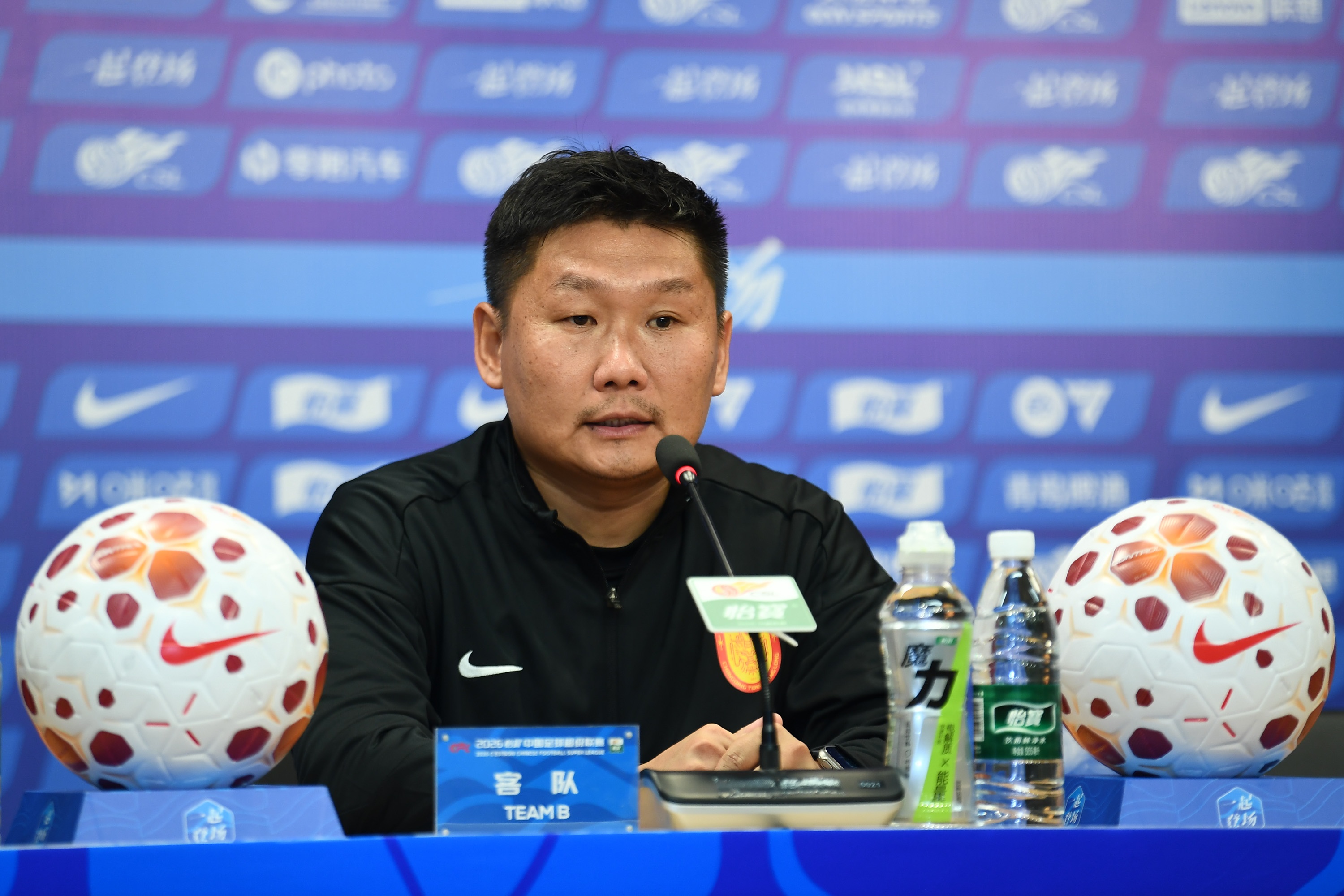 刘建业：密集赛程考验双方 重庆客战大连英博关键战