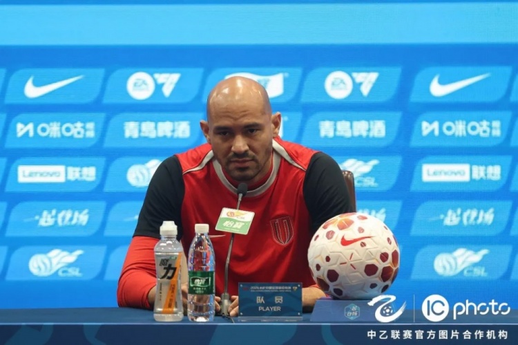 成都蓉城客战申花 阿洛伊西强调防守反击效率