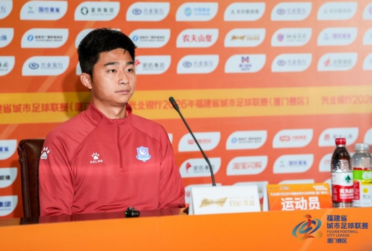 闽超第2轮：厦门队主场首秀 高达明否认神奇换人：只是运气好