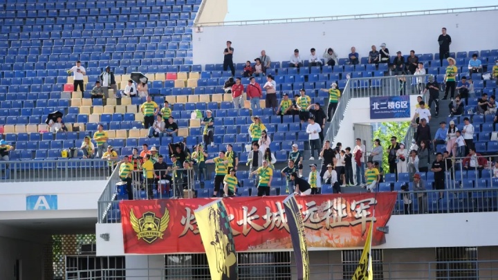 杨运第70分钟头槌定音 榆林矿工1-0力克北京勇士