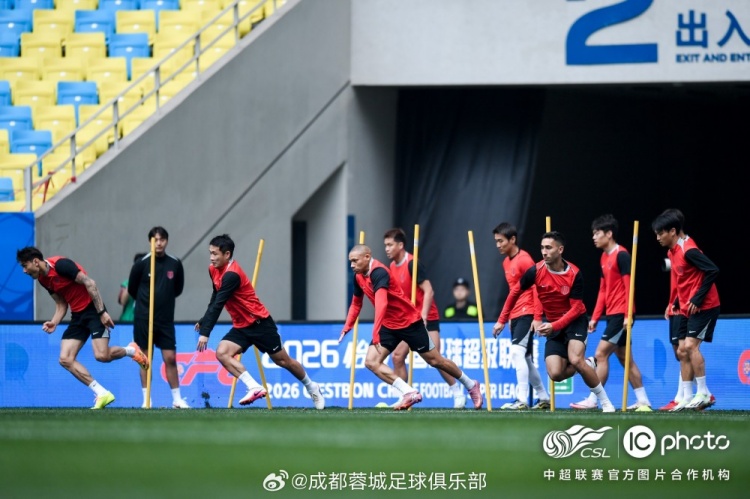 阿洛伊西：替补深度保障密集赛程 韦世豪点出进攻端变化