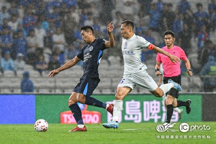 阿代米闪击 卡尔采夫点射 深圳客场2-1终结申花不败 阿代米闪击 卡尔采夫点射 深圳客场2-1终结申花不败