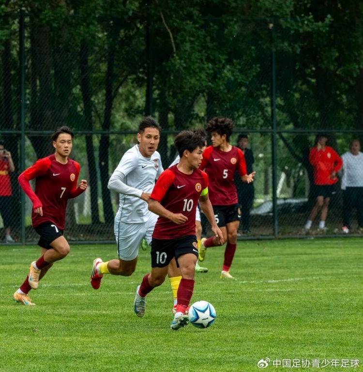 中青赛U17区域联赛落幕:山东泰山七战全胜零失球 重庆南开全胜压上港 中青赛U17区域联赛落幕:山东泰山七战全胜零失球 重庆南开全胜压上港